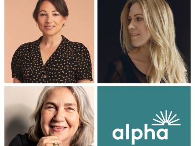 Tre kvinder og et forlagslogo, Alpha